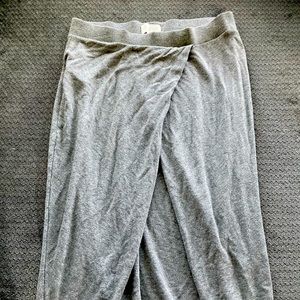 Lou & Grey super soft skirt